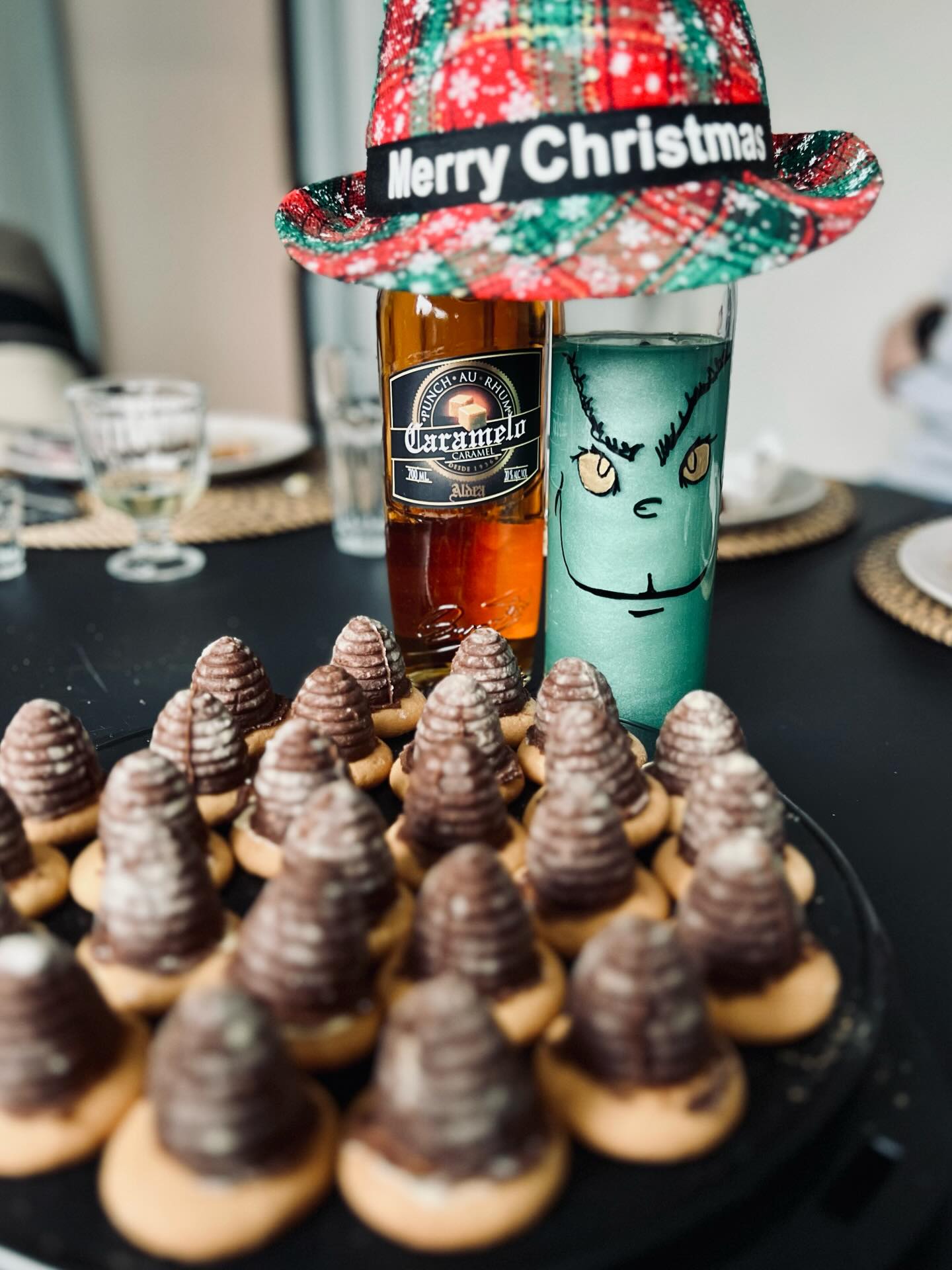 Wir verabschieden uns in den Weihnachtsurlaub und wünschen allen eine zauberhafte Weihnachtszeit 🎄⭐️🍷…
#weihnachtszauber #weihnachtszeitschönstezeit #gemütlichkeit #kerzenscheinundglücklichsein